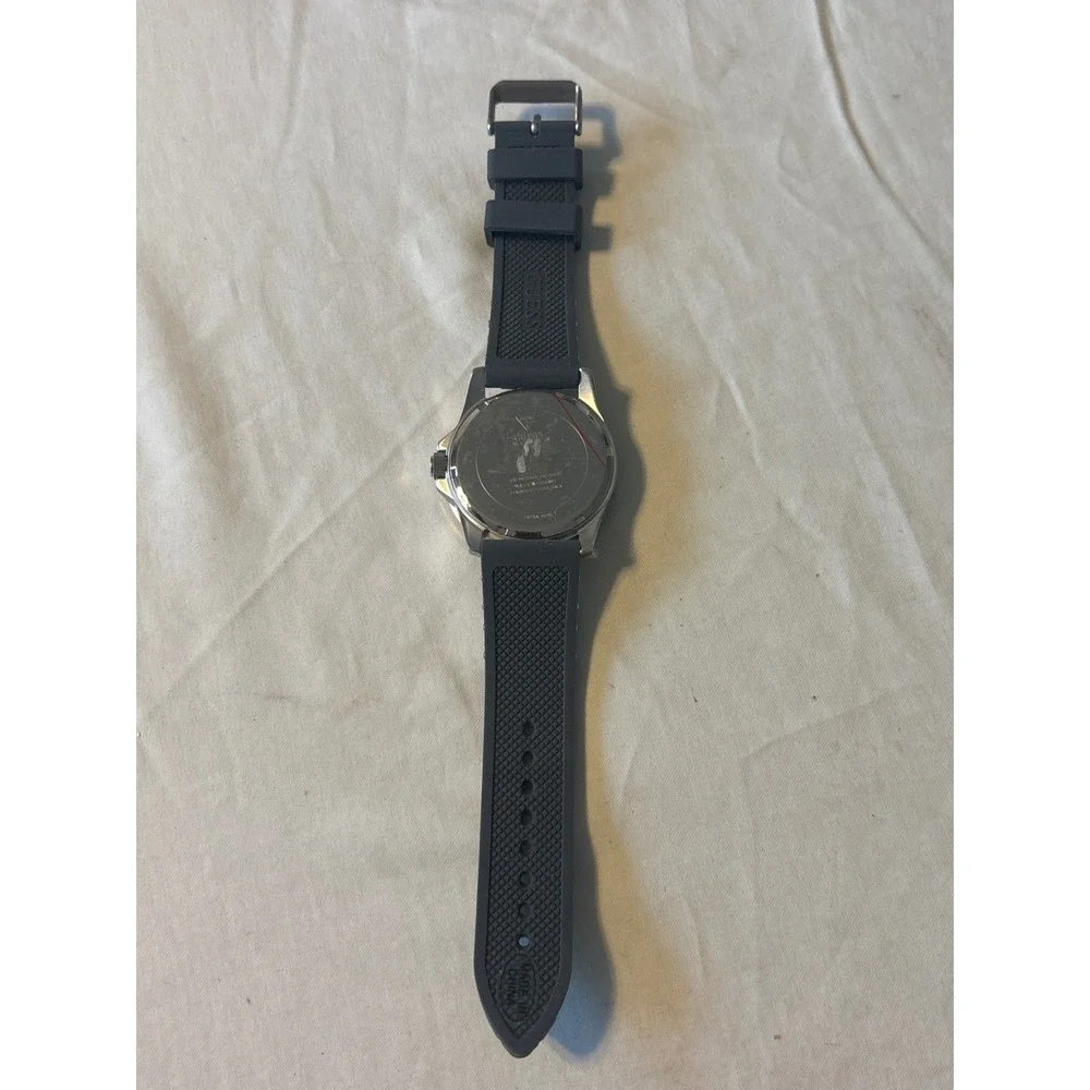 Guess Watch Mens OS Grey Excellent Silicone Strap Multi-Function Sport W0247G3